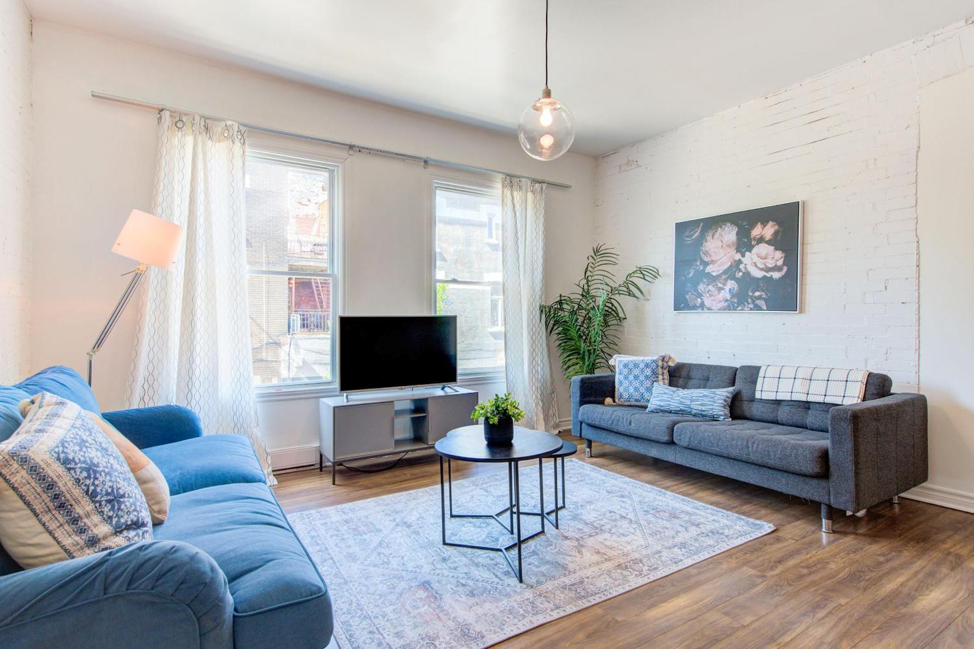 Chez Mont Royal Apartments! Montreal Exterior photo