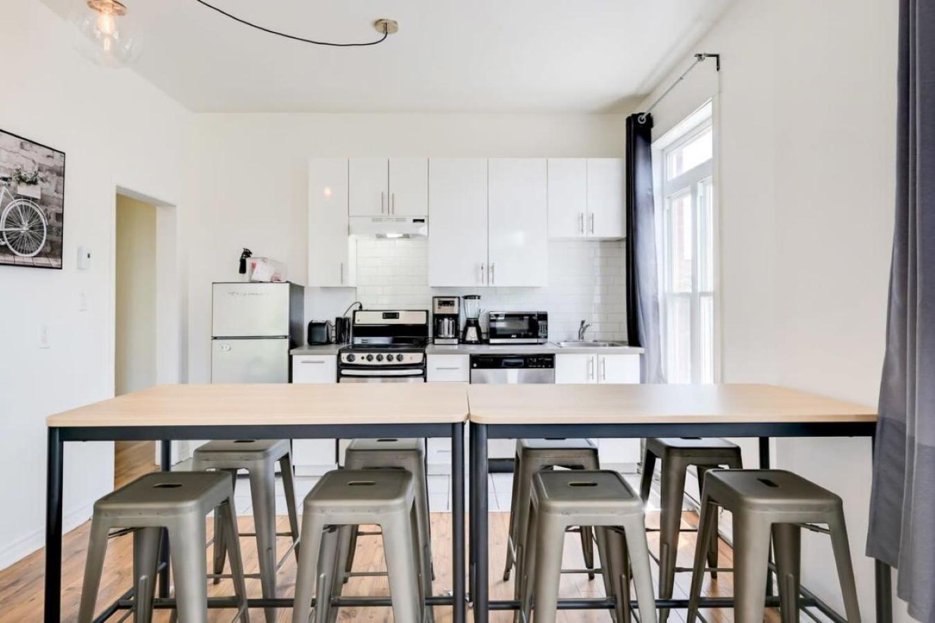 Chez Mont Royal Apartments! Montreal Exterior photo