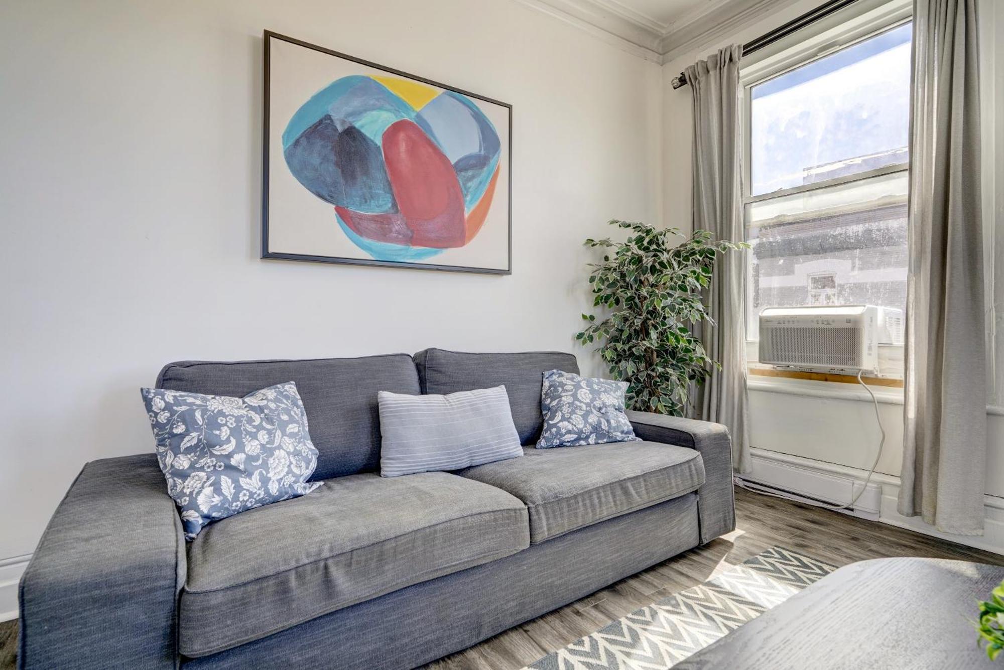 Chez Mont Royal Apartments! Montreal Exterior photo